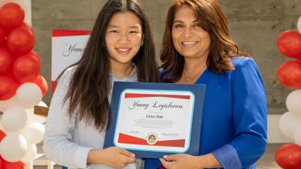 Assemblywoman Quirk-Silva presents certificates to graduates