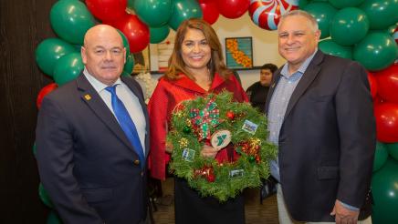 Assemblymember Quirk-Silva hosts a holiday toy drive.